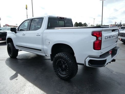 Used 2023 Chevrolet Silverado 1500 High Country w/ Technology Package image 7