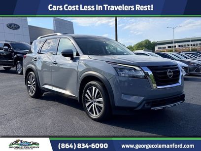 Used 2022 Nissan Pathfinder Platinum w/ Cargo Package