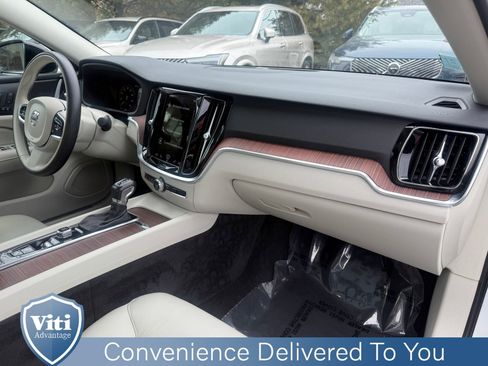 Certified 2021 Volvo S60 T5 Momentum w/ Climate Package image 29