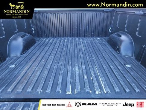 Used 2023 Toyota Tundra Limited AWD/4WD image 19