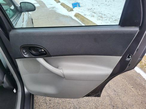 Used 2007 Ford Focus SE image 26