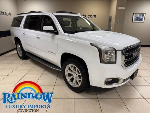 Used 2017 GMC Yukon XL SLT w/ Open Road Package RWD image 1
