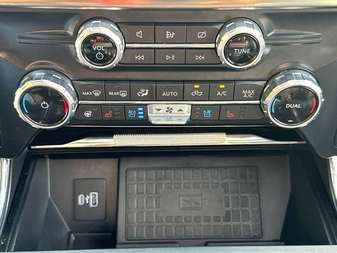 Certified 2022 Ford F150 Lariat w/ Equipment Group 502A High AWD/4WD image 36