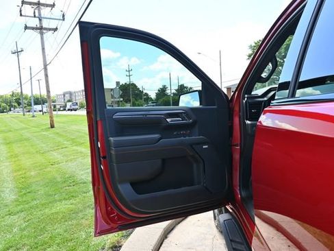 Used 2024 GMC Sierra 1500 AT4 w/ AT4 Premium Package AWD/4WD image 26
