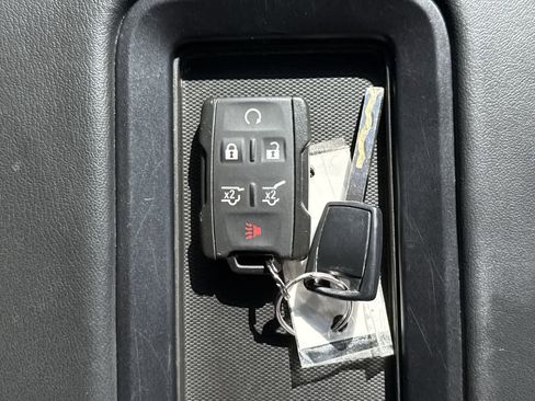 Used 2018 Chevrolet Tahoe LT AWD/4WD image 24