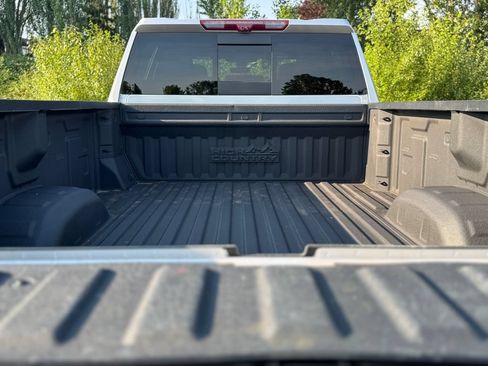 Used 2022 Chevrolet Silverado 3500 High Country w/ Technology Package AWD/4WD image 46