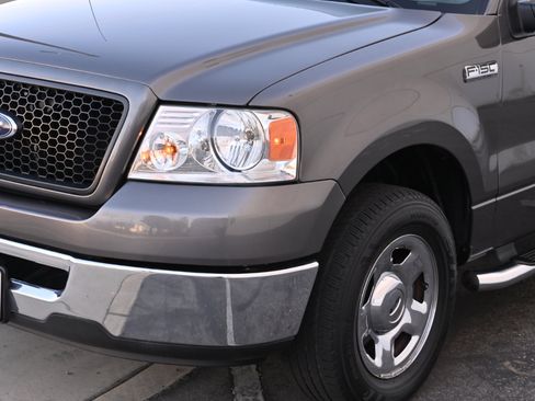 Used 2006 Ford F150 XLT image 10