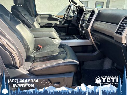 Used 2021 Ford F250 Platinum w/ Tremor Off-Road Package AWD/4WD image 29