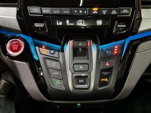Used 2023 Honda Odyssey Touring image 55