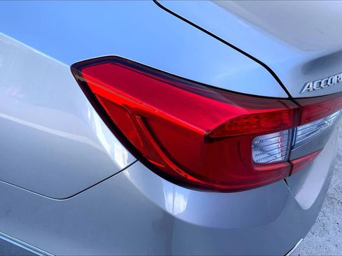 Used 2020 Honda Accord EX-L image 32