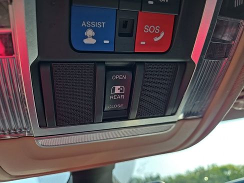 Used 2020 RAM 1500 Laramie image 81