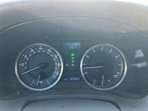 Used 2013 Lexus IS 350 w/ F-Sport Pkg w/Summer Tires RWD image 15