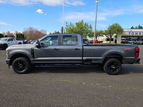 Used 2023 Ford F250 XL w/ STX Appearance Package image 2