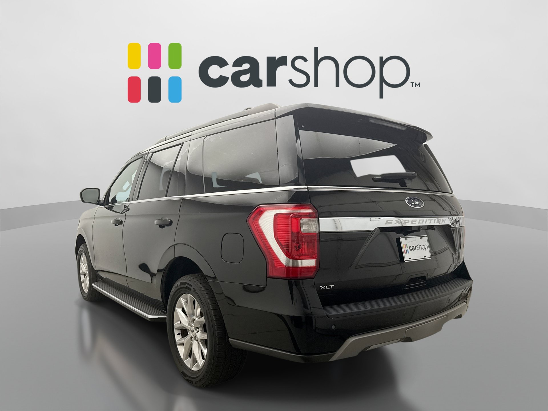 Used 2021 Ford Expedition XLT AWD/4WD image 3