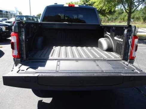 Used 2022 Ford F150 Lariat w/ Max Trailer Tow Package image 4