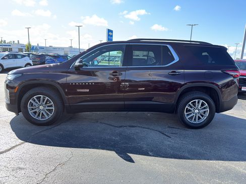 Used 2023 Chevrolet Traverse LT w/ LPO, Floor Liner Package image 6