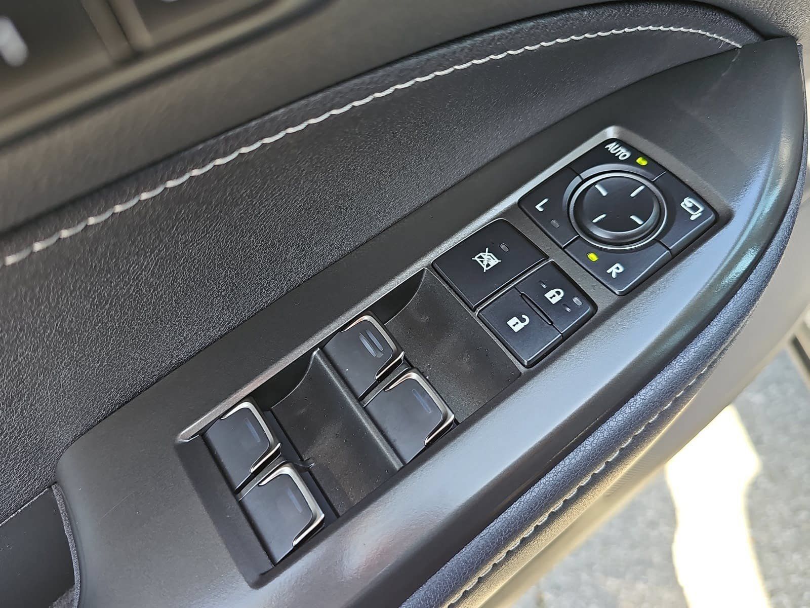 Used 2025 Lexus NX 350 AWD w/ Cold Area Package image 31
