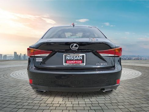 Used 2019 Lexus IS 300 AWD w/ Navigation Package image 6