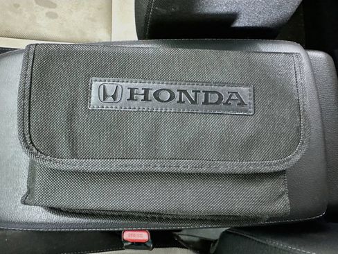 Used 2023 Honda CR-V LX image 30