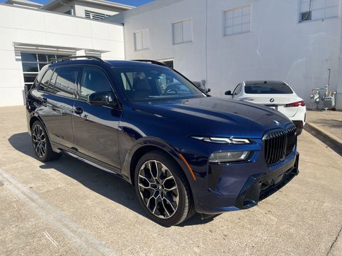 Certified 2024 BMW X7 M60i image 4