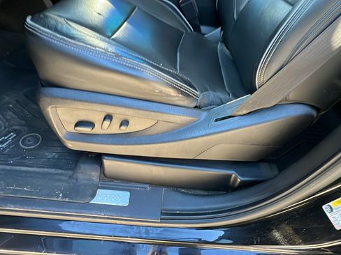 Used 2018 Chevrolet Silverado 3500 High Country w/ Duramax Plus Package image 17