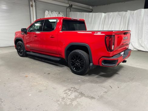 Used 2022 GMC Sierra 1500 Elevation w/ X31 Off-Road Package AWD/4WD image 5