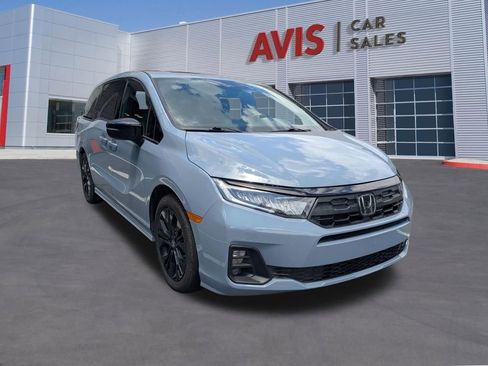 Used 2025 Honda Odyssey Sport-L image 3