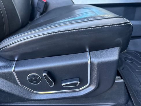 Used 2017 Ford F350 Platinum AWD/4WD image 21