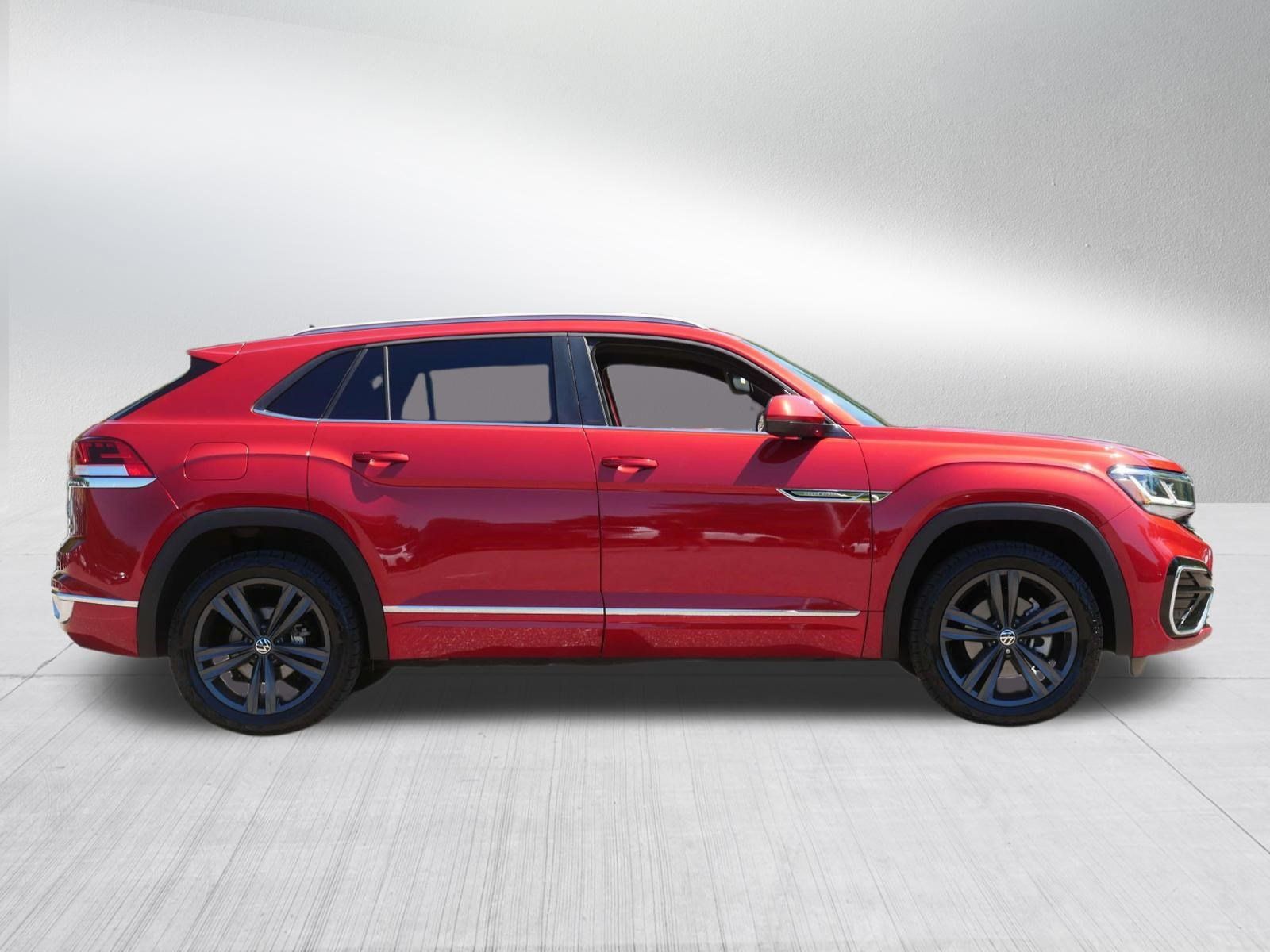 Used 2021 Volkswagen Atlas Cross Sport SE w/ Panoramic Sunroof Package AWD/4WD image 8