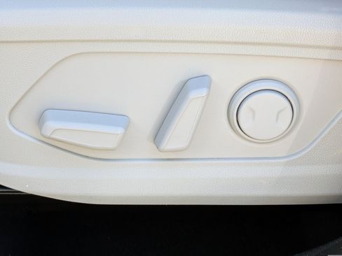 Certified 2024 Kia Sorento X-Line EX AWD/4WD image 18