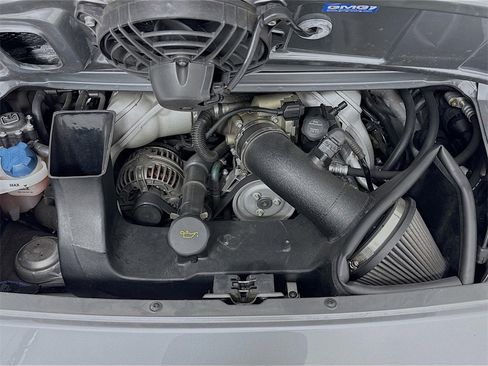 Used 2005 Porsche 911 Carrera S image 23