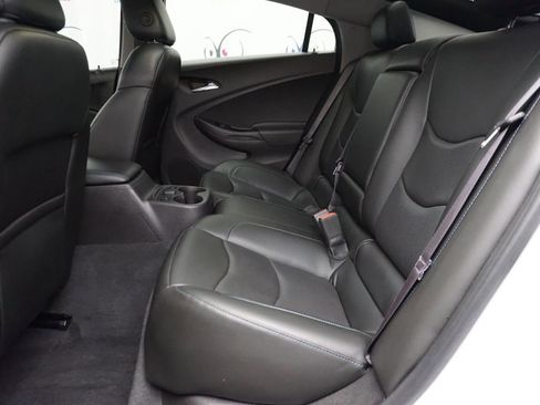 Used 2017 Chevrolet Volt Premier image 9