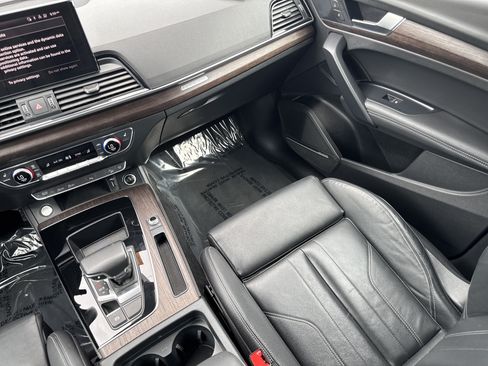 Used 2024 Audi Q5 2.0T Premium Plus AWD/4WD image 16