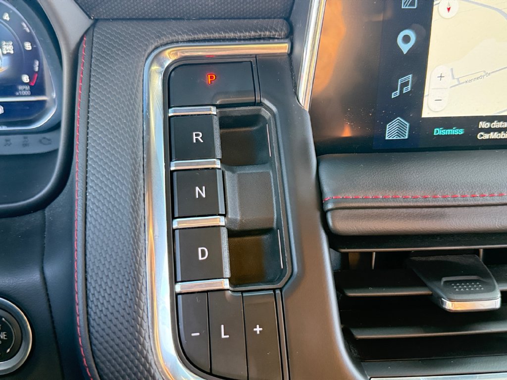 Used 2024 Chevrolet Tahoe RST w/ RST Performance Edition AWD/4WD image 29