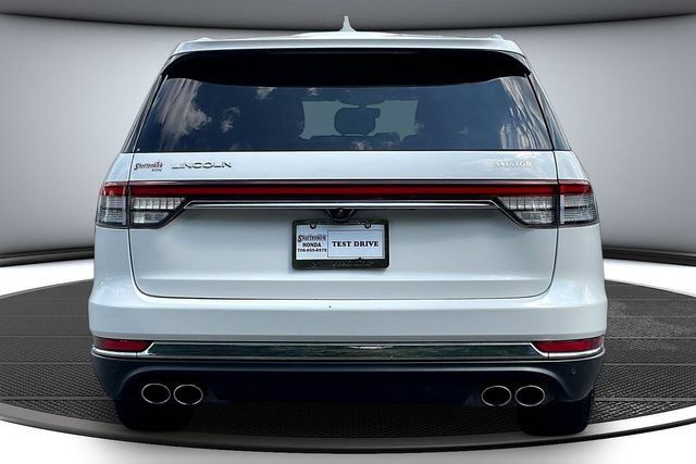 Used 2021 Lincoln Aviator 2WD image 6