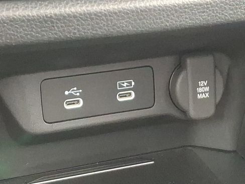 Certified 2025 Acura ADX Base image 27