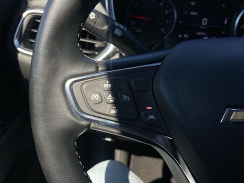 Used 2024 Chevrolet Equinox LT AWD/4WD image 21