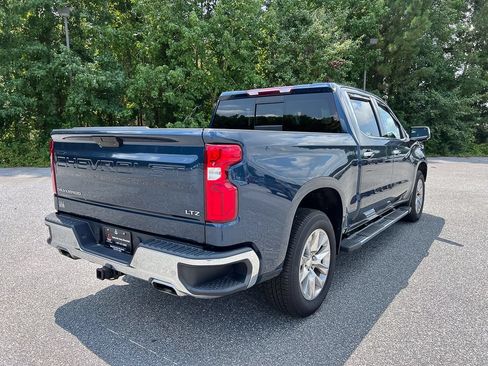 Used 2022 Chevrolet Silverado 1500 LTZ w/ LTZ Premium Package AWD/4WD image 10