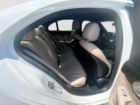Used 2018 Mercedes-Benz C 300 Sedan w/ Premium Package image 28