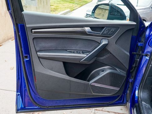 Used 2021 Audi SQ5 Premium Plus w/ Premium Plus Package image 9