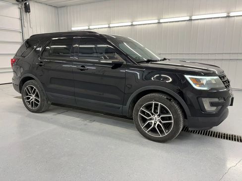 Used 2016 Ford Explorer Sport w/ Equipment Group 401A image 1