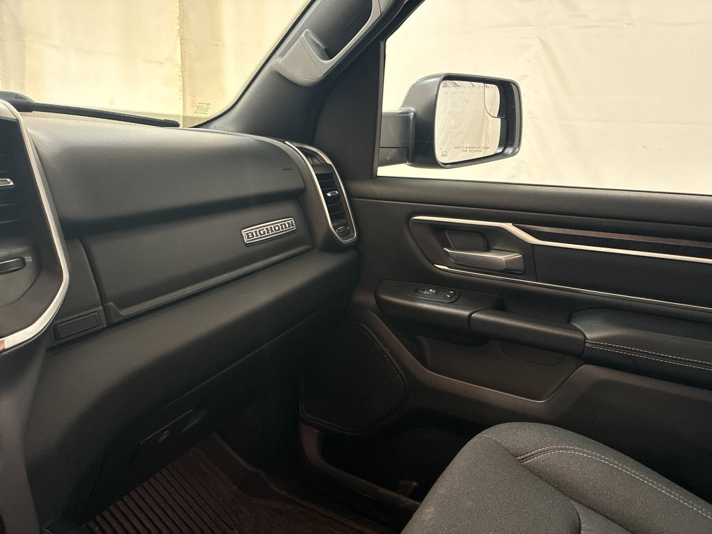 Used 2023 RAM 1500 Big Horn AWD/4WD image 30