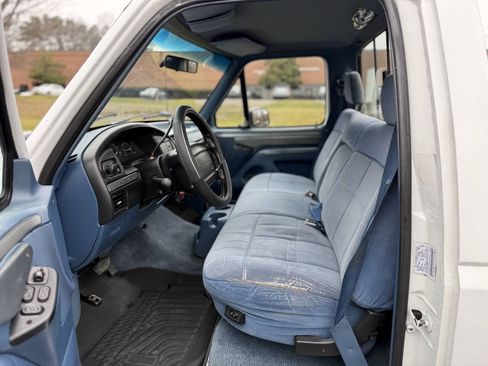 Used 1994 Ford F150 XL RWD image 10