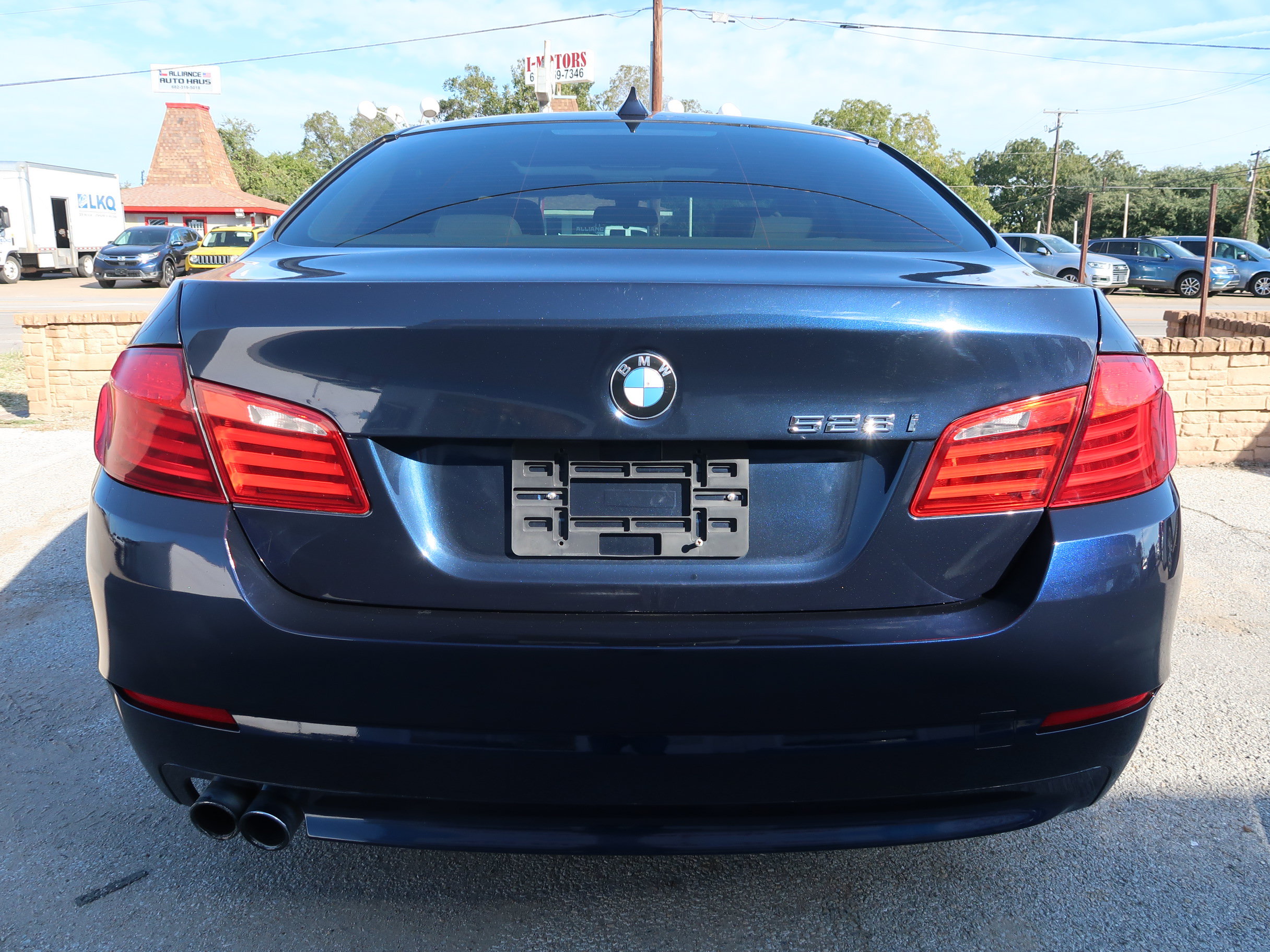 Used 2013 BMW 528i Sedan RWD image 10
