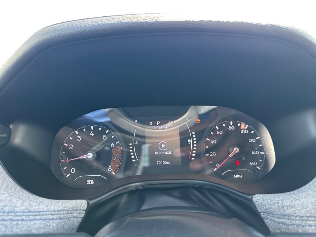 Used 2022 Jeep Compass Latitude AWD/4WD image 17