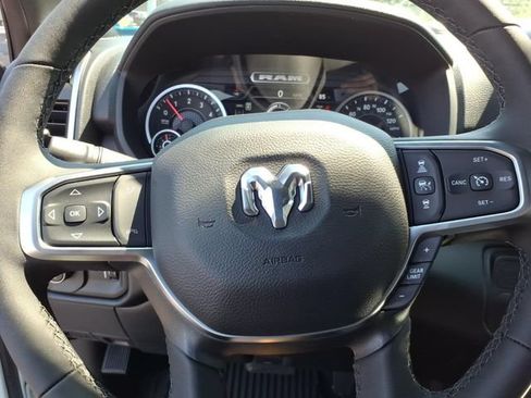 New 2026 RAM 2500 Big Horn AWD/4WD image 9