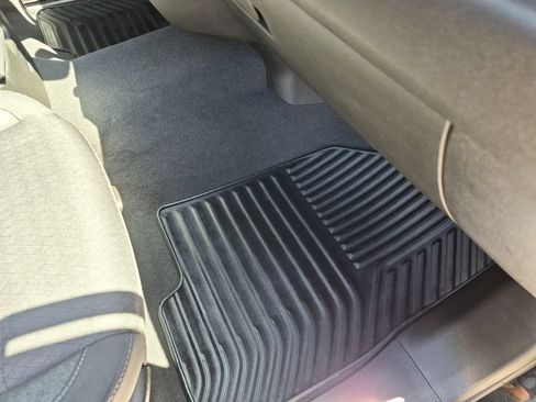 Used 2022 Chevrolet Silverado 1500 RST RWD image 41