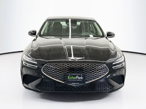 Used 2025 Genesis G70 2.5T RWD image 2