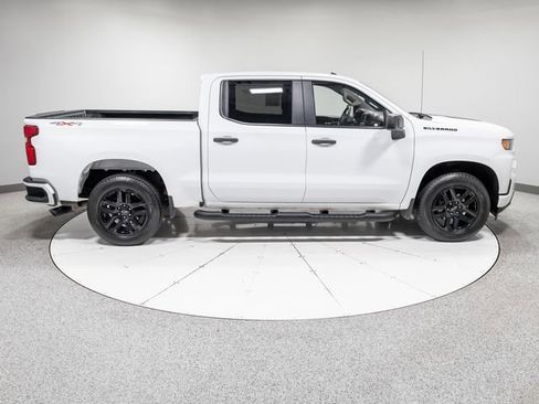Used 2021 Chevrolet Silverado 1500 Custom w/ Rally Edition image 27
