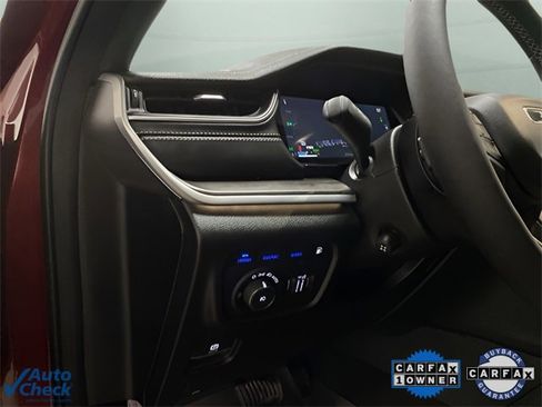 Used 2025 Jeep Grand Cherokee Limited 4xe image 15